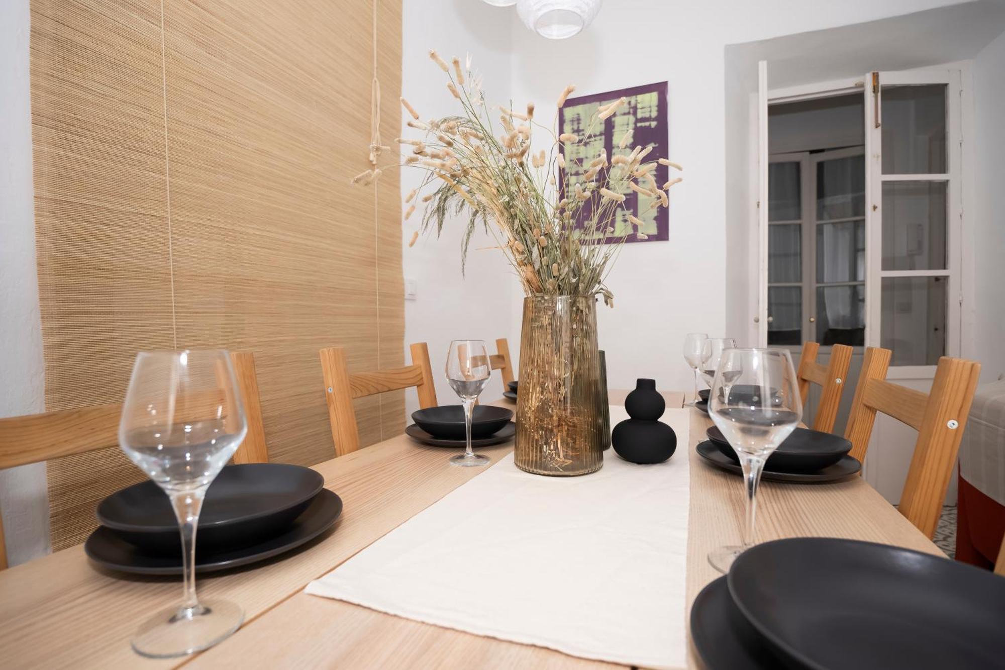 California Apartament Dos De Mayo Севилья Экстерьер фото