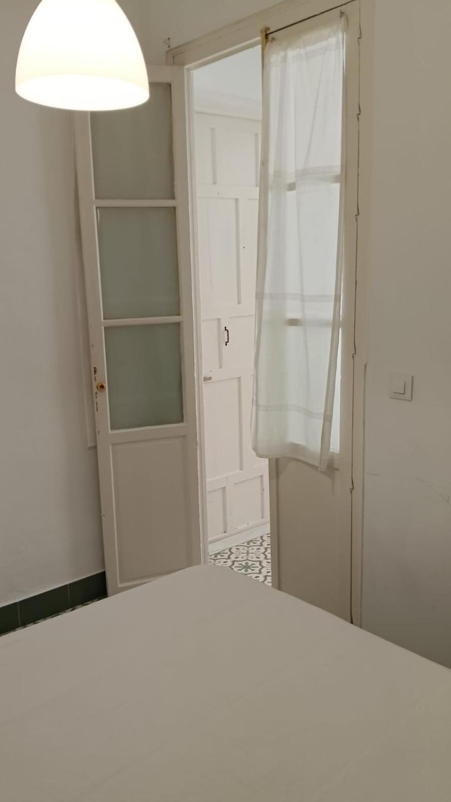 California Apartament Dos De Mayo Севилья Экстерьер фото
